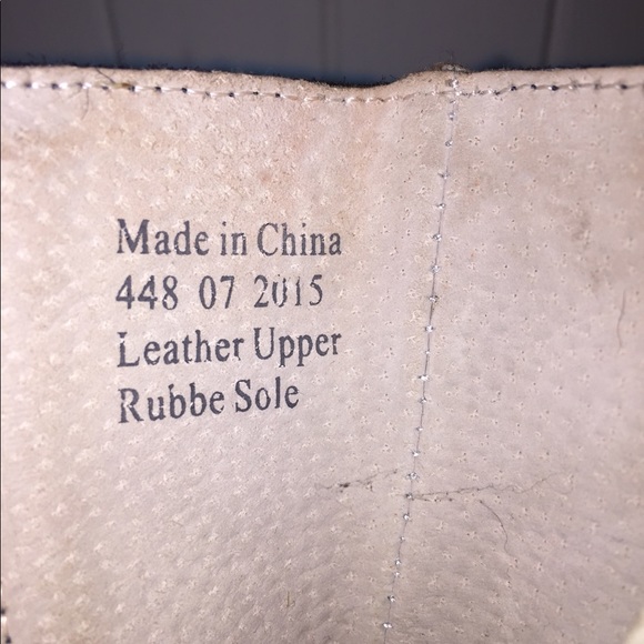 Livie and Luca girls size 4c leather boots - Picture 6 of 6